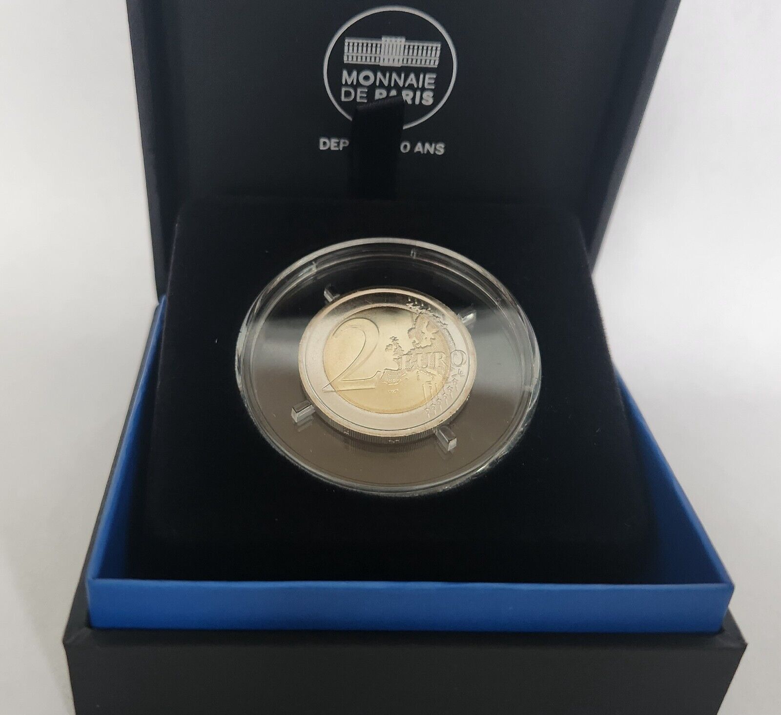 Capsule.2euro.FRVA.1.jpg